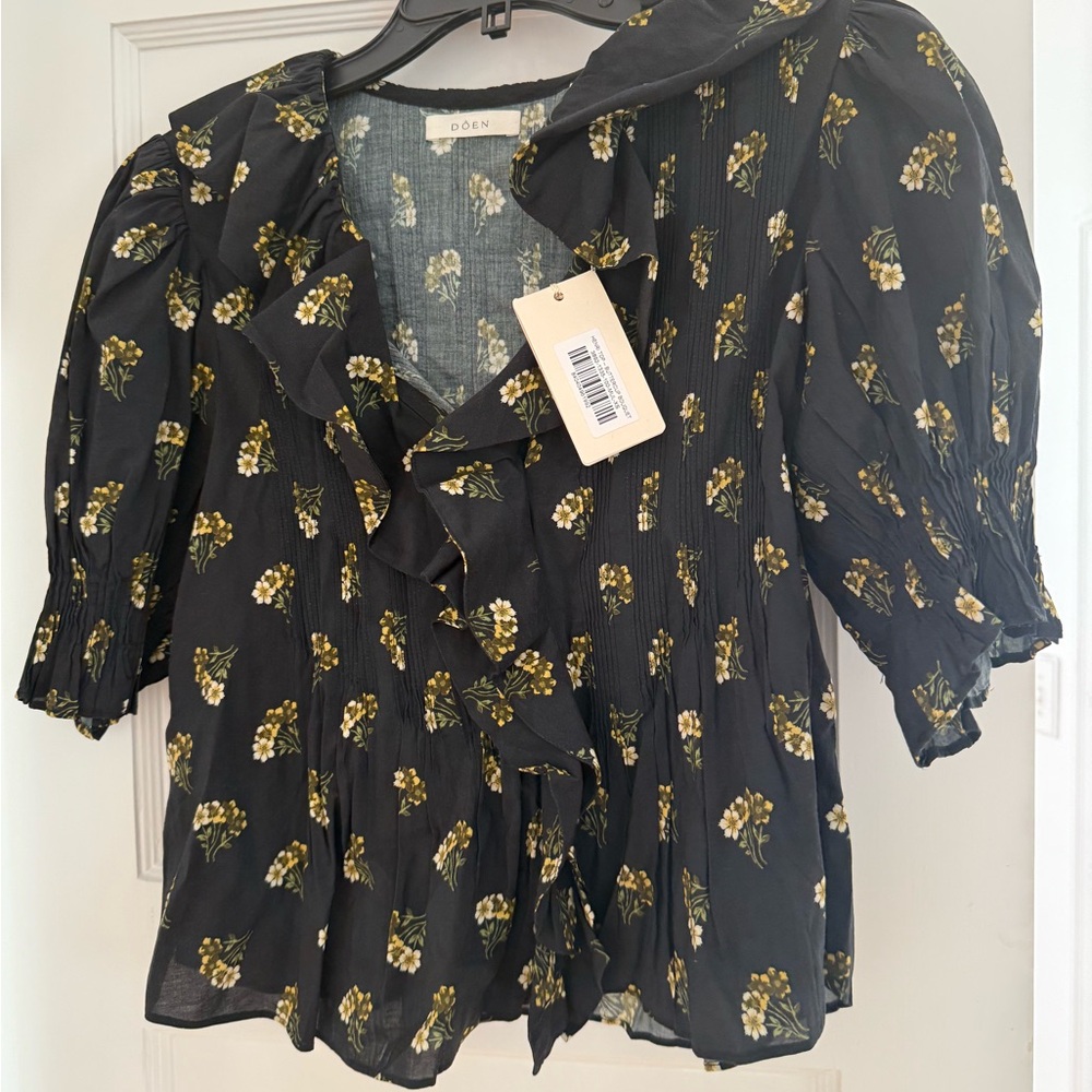 NWT- Doen Henri Floral Ruffle Blouse XS